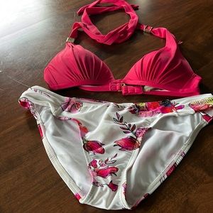 Victoria’s Secret Top & AQ-WA Bottom